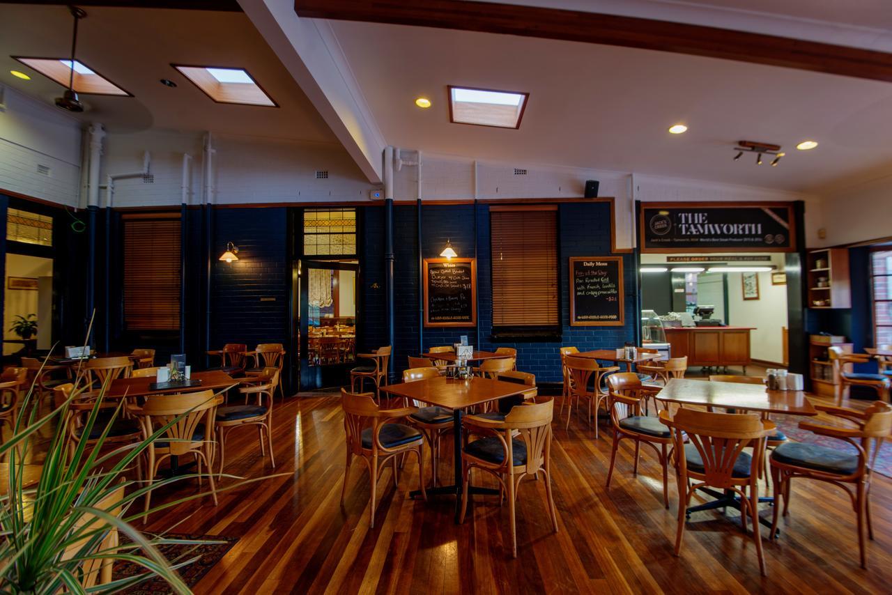 The Tamworth Hotel Exterior foto